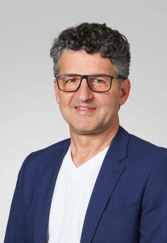 Michele Colucci, Produktmanagement für technische Anlagen, Werkzeuge für Grob-, Fein- und technische Keramik, Formgebungswerkzeuge, extrusionswerkzeuge, Matrizen, Mundstücke